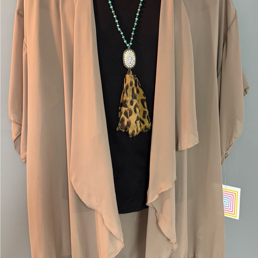 New with Tags Lot of 2 LulaRoe Size Large Monroe wraps READ NOTE